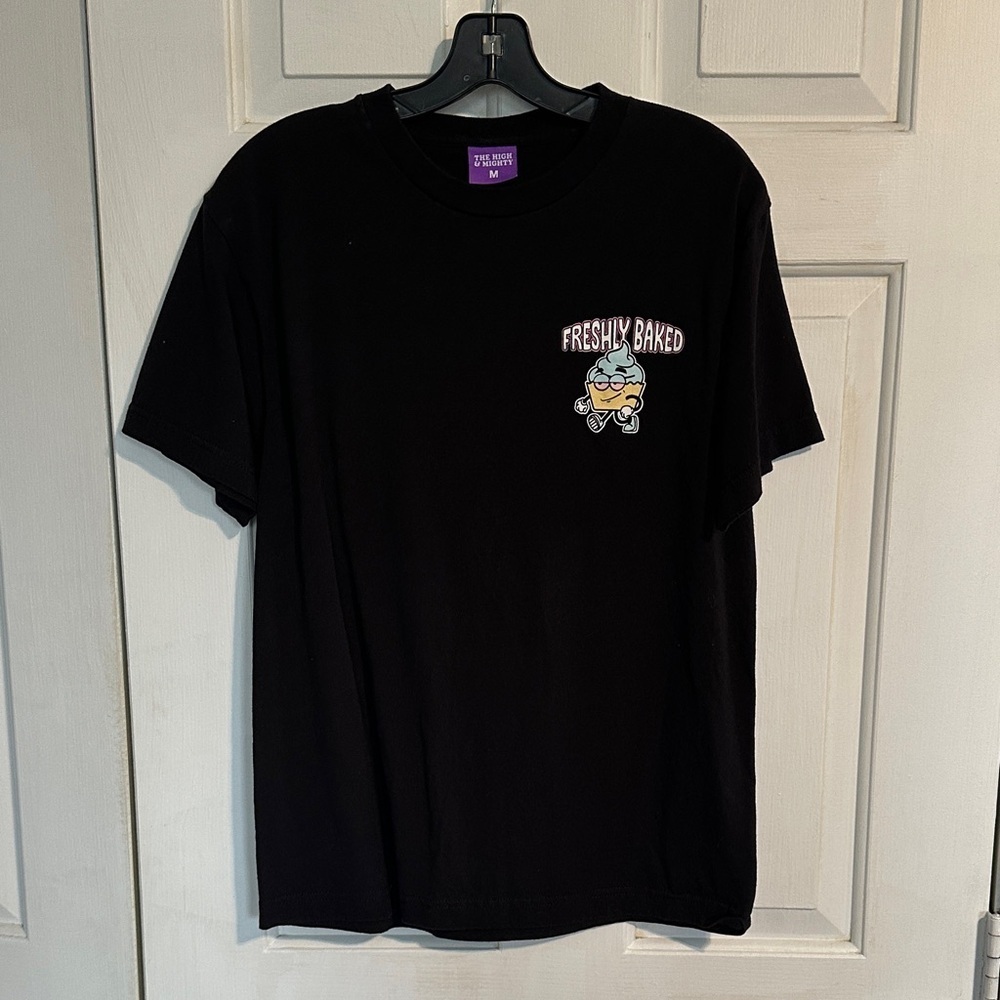 The High & Mighty black freshly baked tshirt size medium b